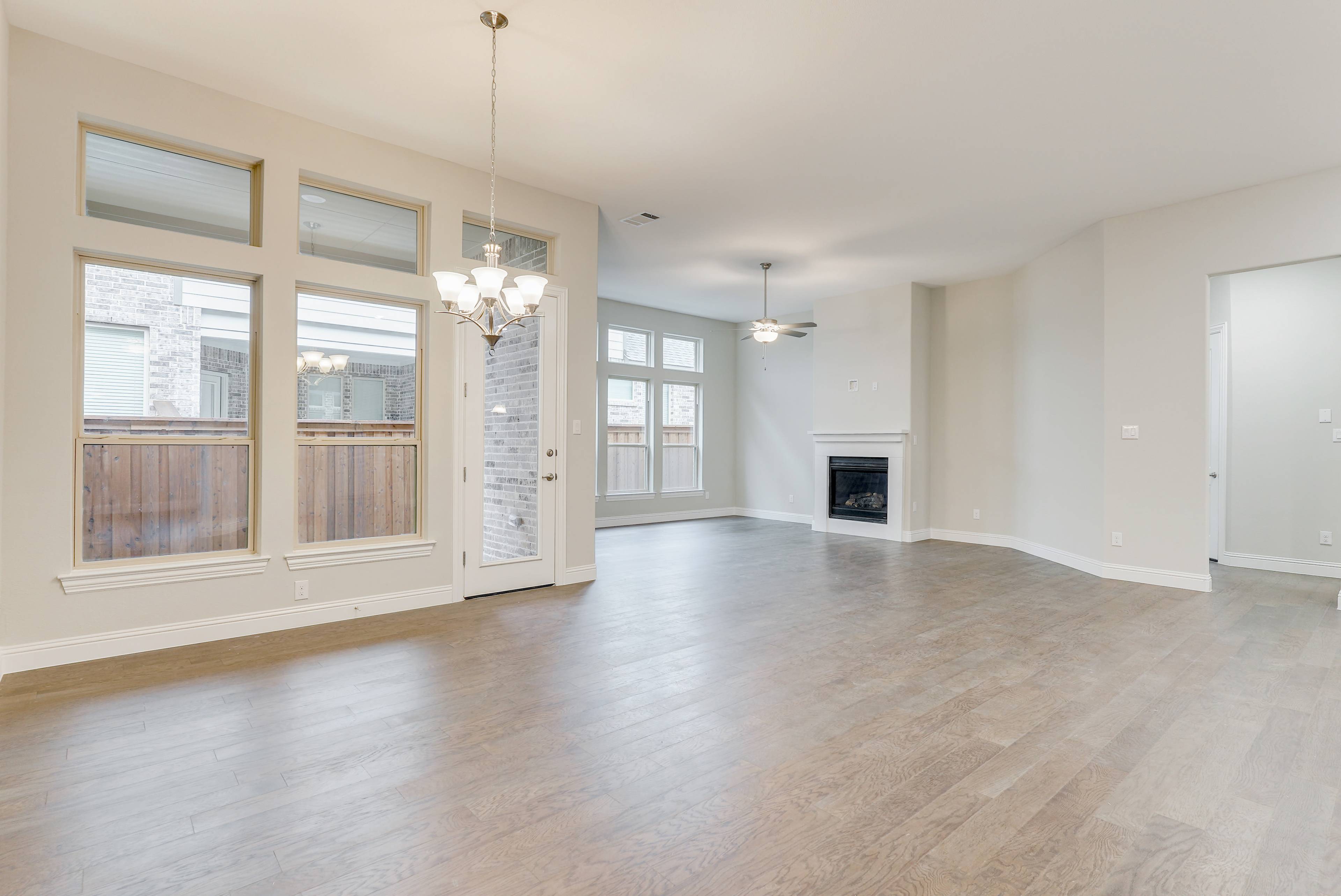 Manor Series - Charleston – Floor Plan Gallery | Brightland Homes, image size:3840x2565